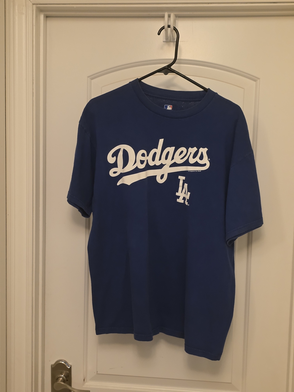 MLB Los Angeles Dodgers Blue Logo Tee Extra Large Size.